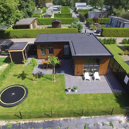 Vakantieverblijf Te Plak Tzummarum Exterior foto